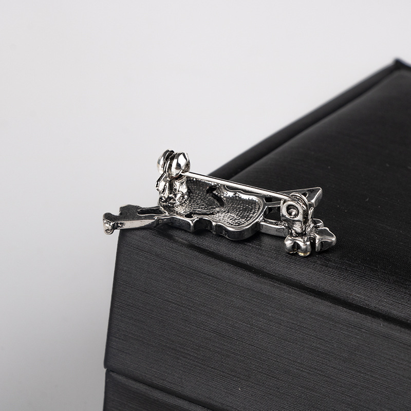 Crystal Violin Brooch Jewelry  - Luxury Gifts Jewelry & Watches Namfleg Mostar recension och pris