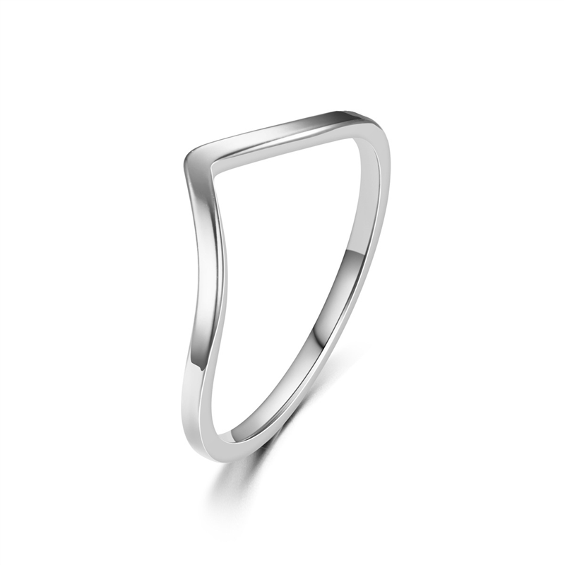 Minimalist Irregular Chevron V - Minimalist Ring Stackable recension och pris