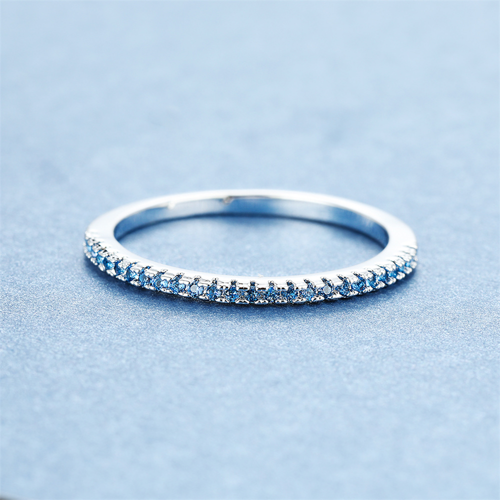 Aqua Blue Crystal Small Round  - Minimalist Ring Stackable recension och pris