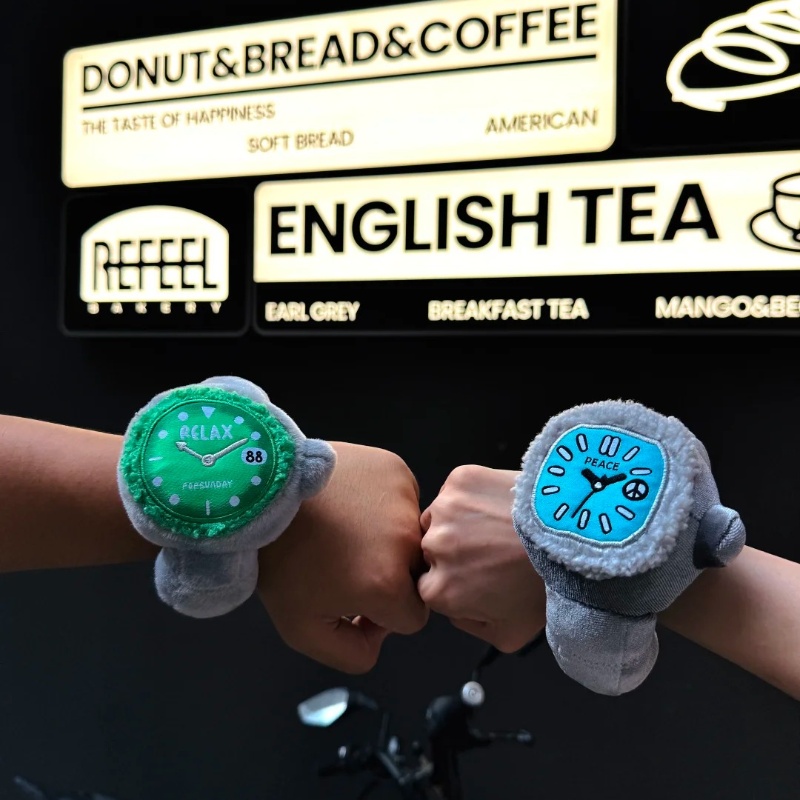 In Stock Pop Sunday Plush Rela - Jewelry Watches & Accessories recension och pris